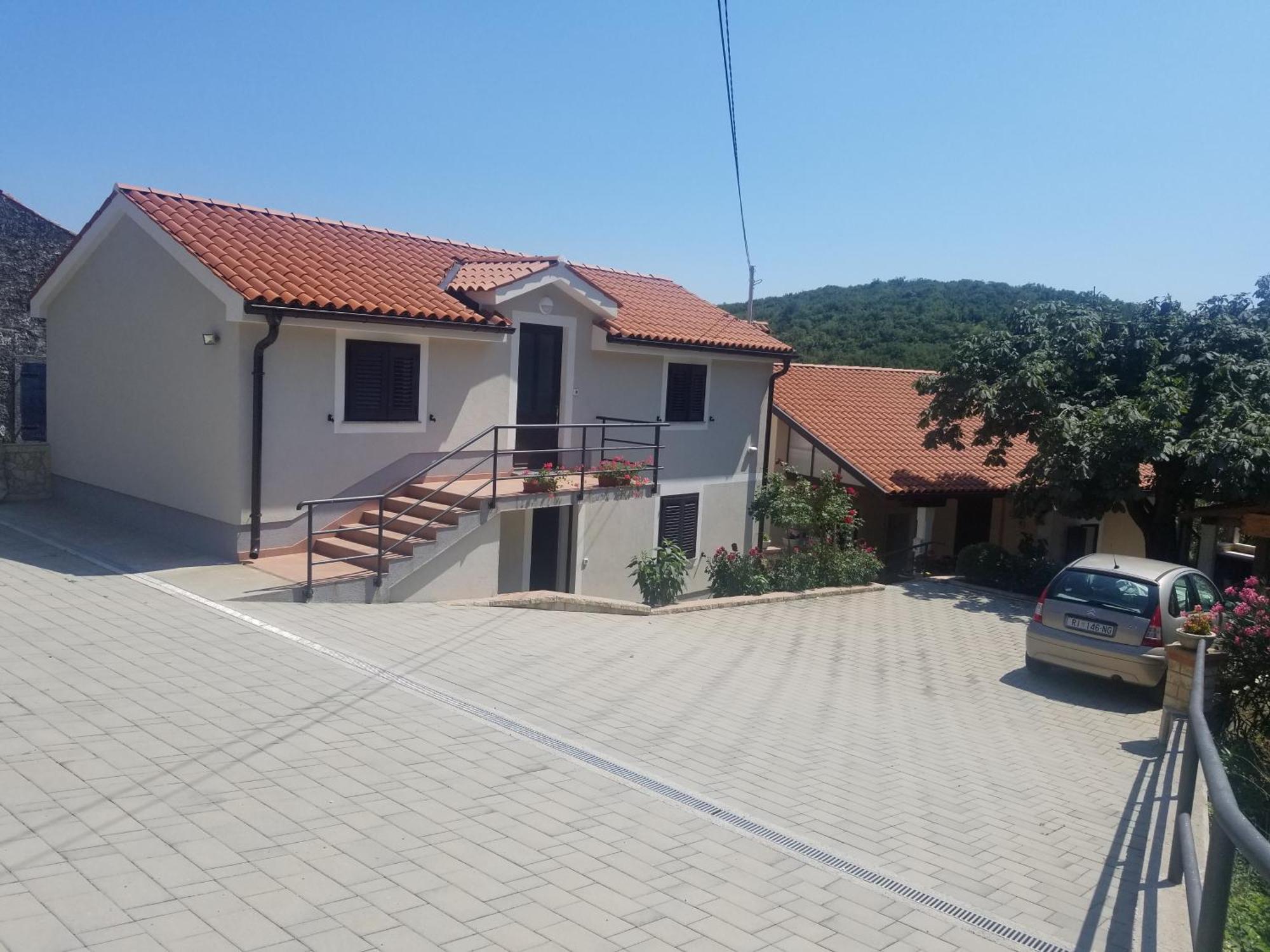 Apartment Podini Brsec Luaran gambar