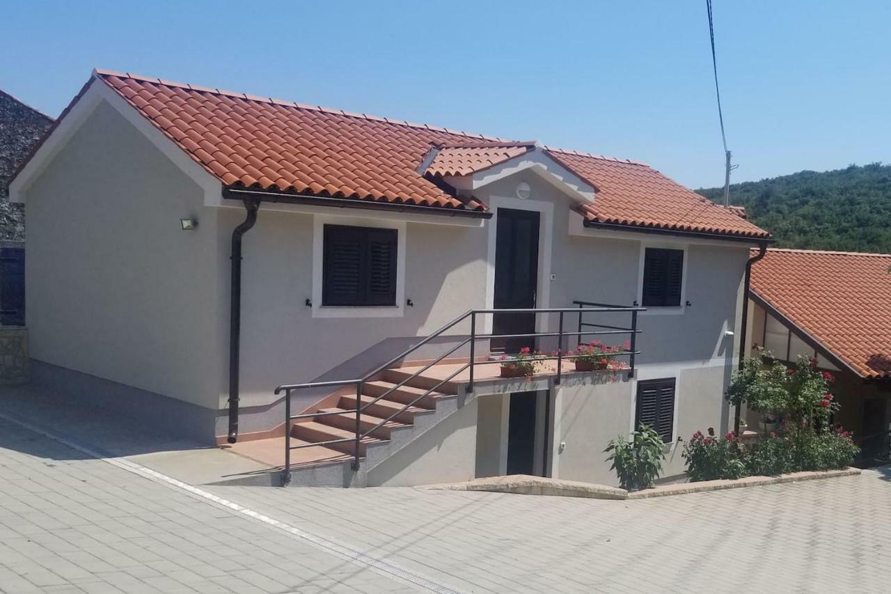 Apartment Podini Brsec Luaran gambar